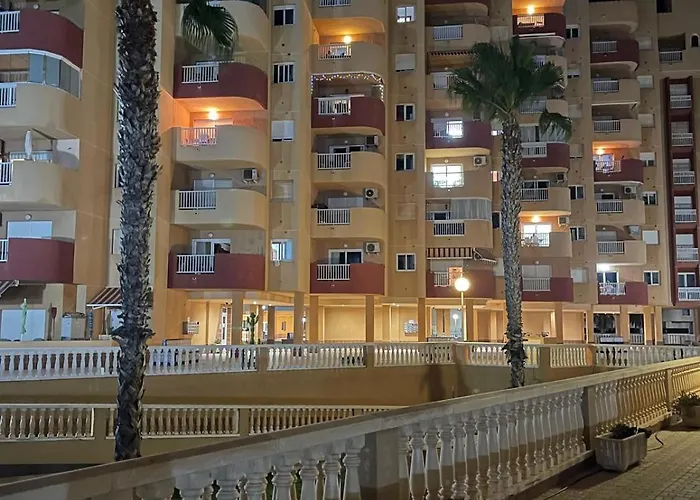 Del Mar Menor, Miradores Del Puerto *